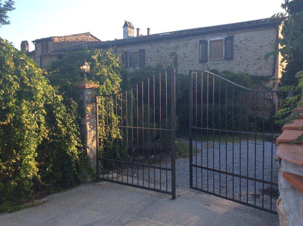 Podere Girasoli ピオンビーノ エクステリア 写真